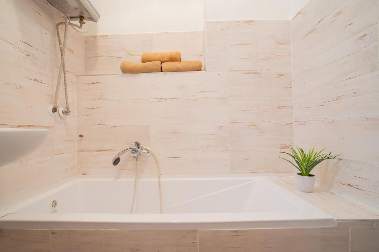 Praskova 12 Appartement Olomouc Buitenkant foto
